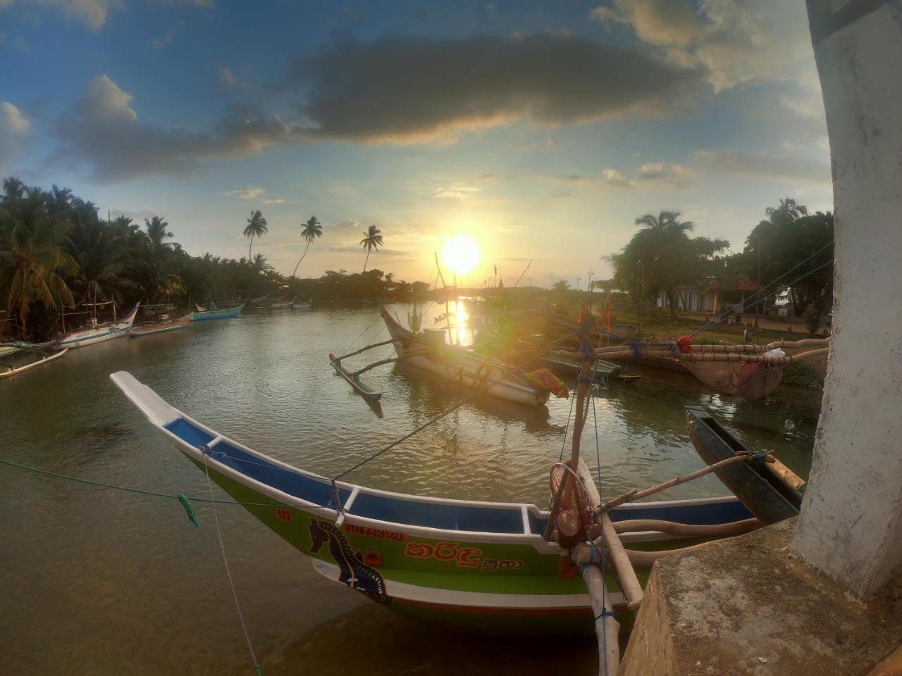 Nature Cabanas & Floating Restaurant Galle Exterior photo